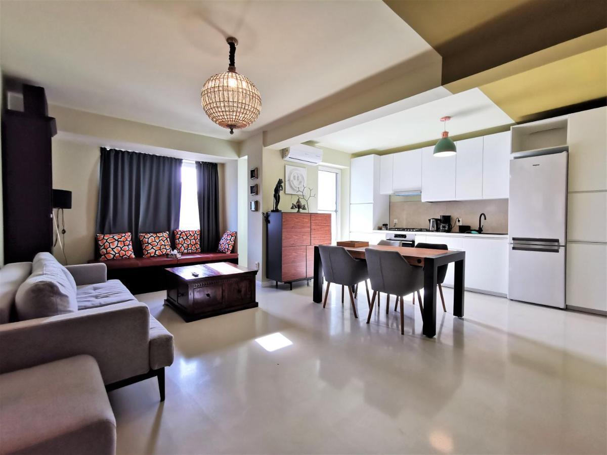 Grey Apartments คลูจ-นาโปกา ภายนอก รูปภาพ