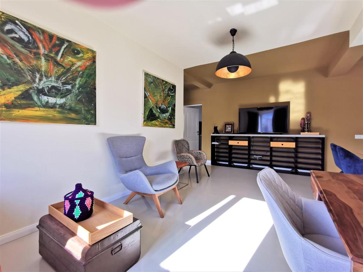 Grey Apartments คลูจ-นาโปกา ภายนอก รูปภาพ