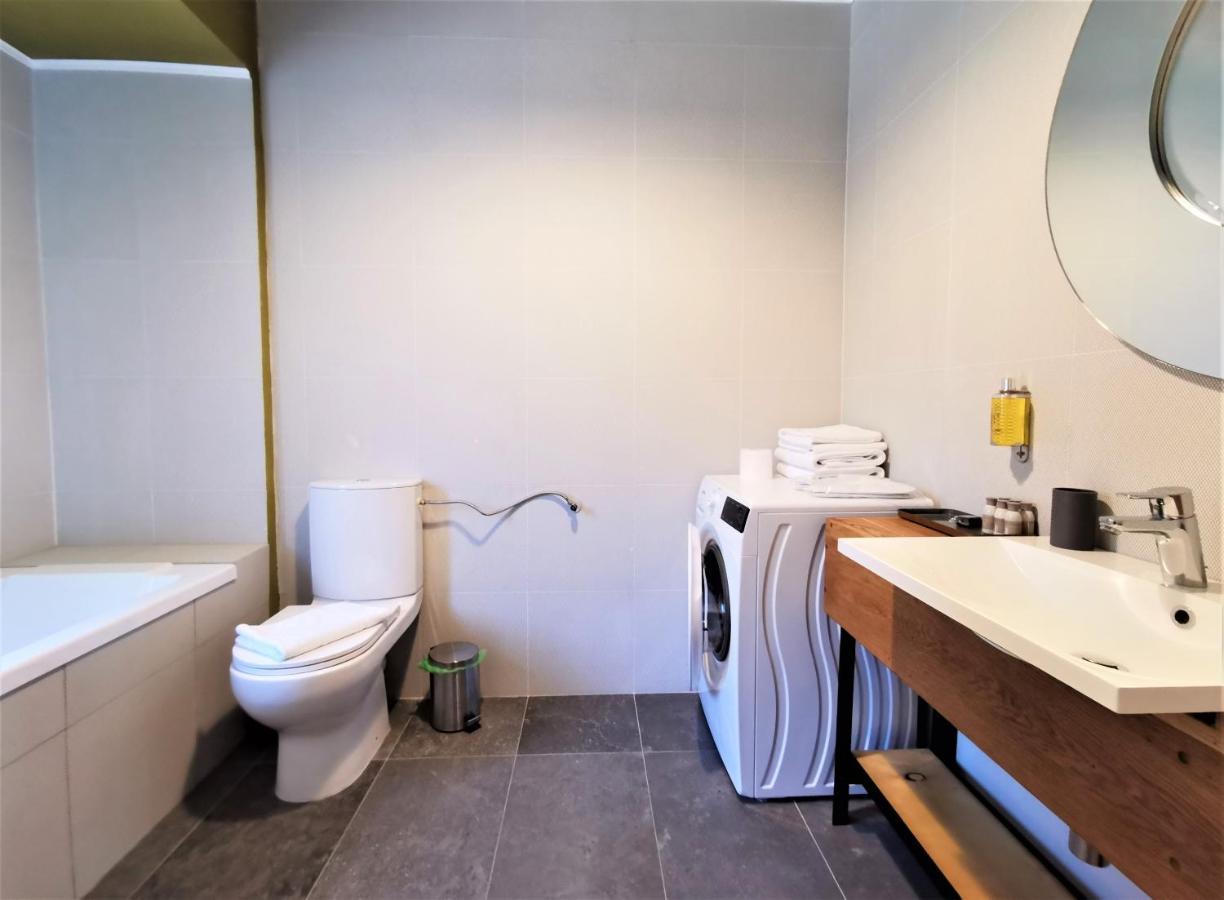 Grey Apartments คลูจ-นาโปกา ภายนอก รูปภาพ