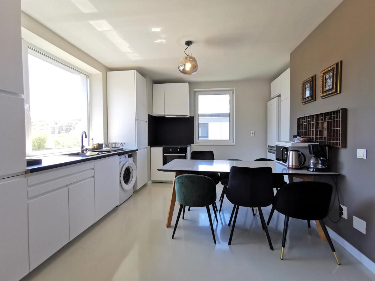 Grey Apartments คลูจ-นาโปกา ภายนอก รูปภาพ
